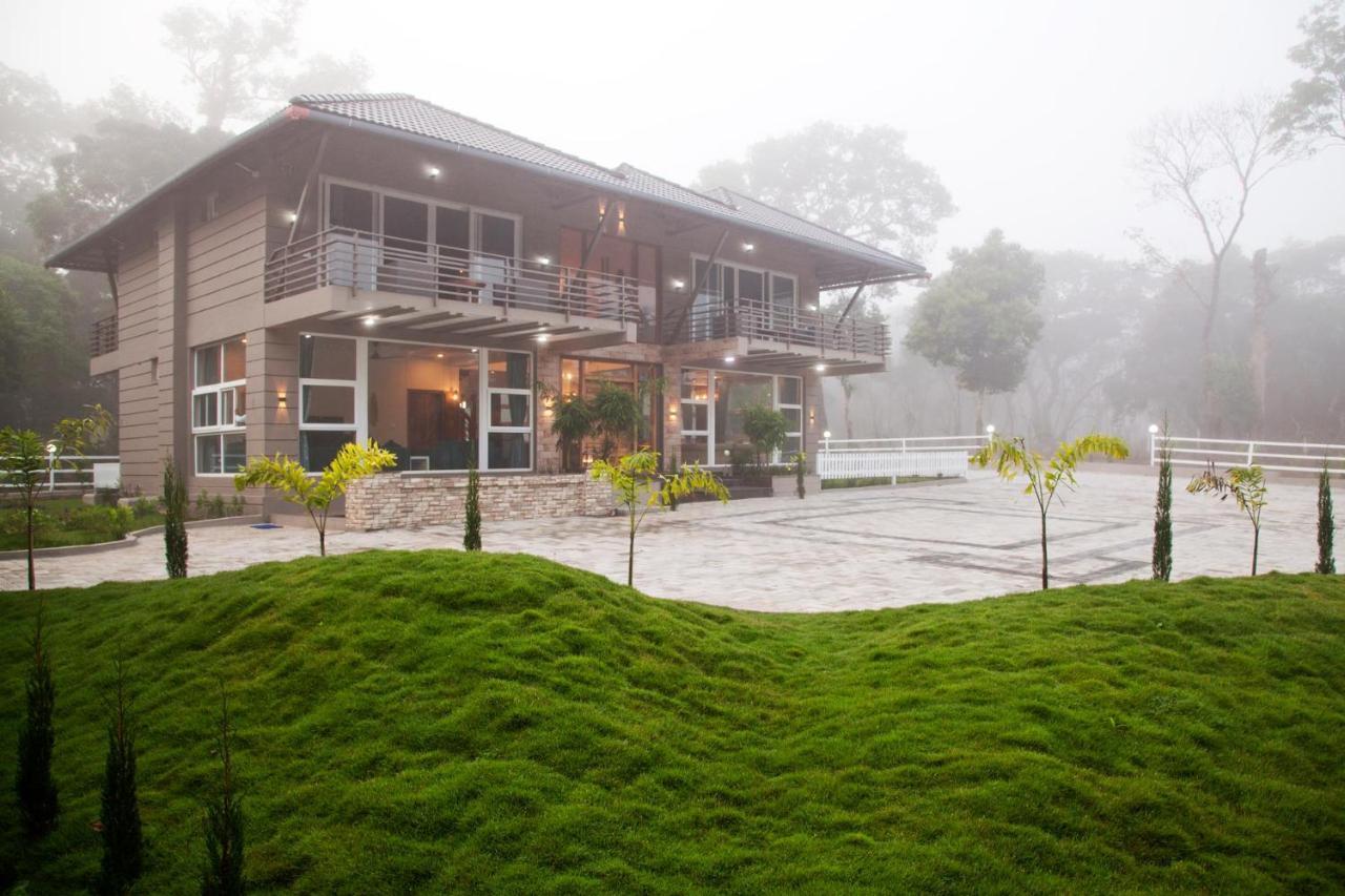 Coffee & Mist Luxury Villa- Comp Breakfast, Pool, Lounge, And Coffee Estate By Stayvista ماديكيري المظهر الخارجي الصورة